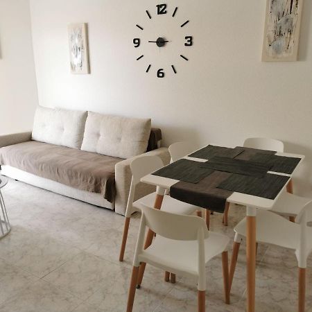 Andy Apartman, Santa Pola Luaran gambar