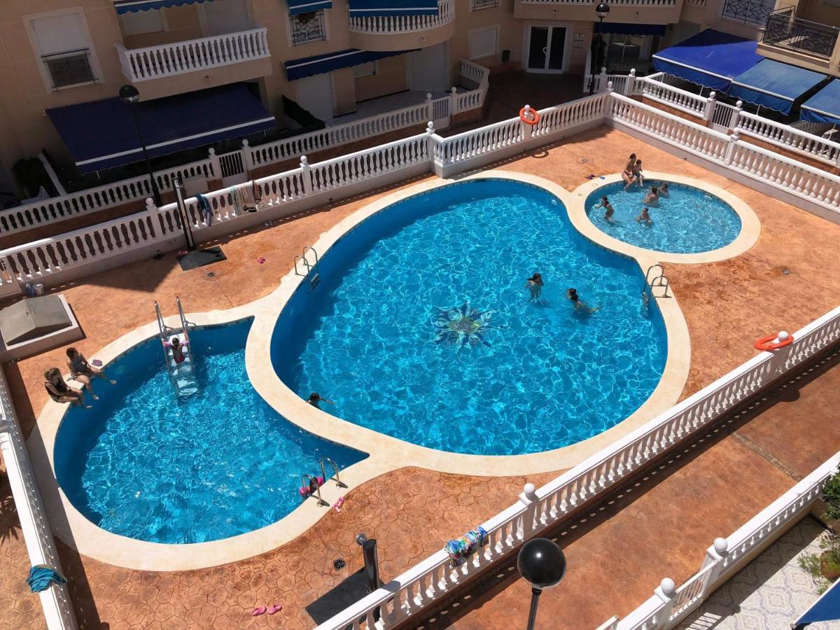 Andy Apartman, Santa Pola Luaran gambar